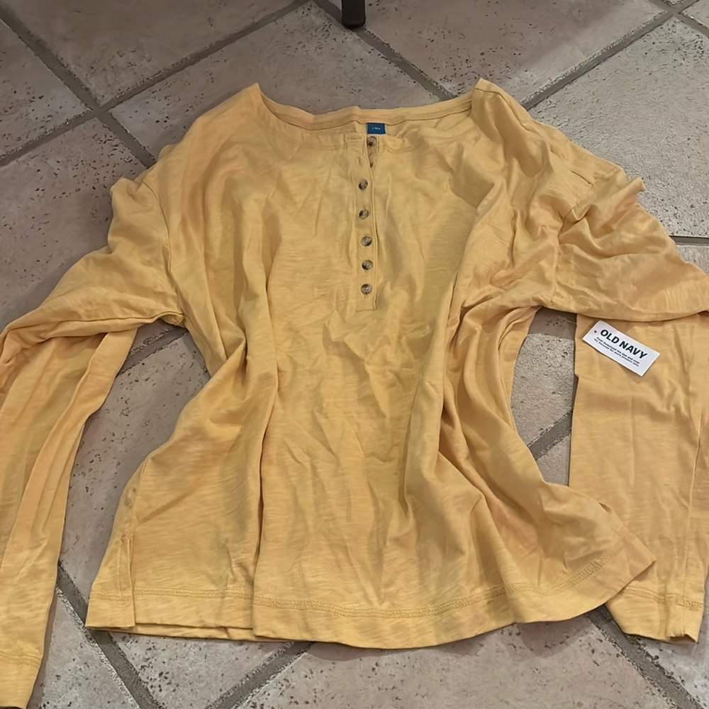 NWT old navy top